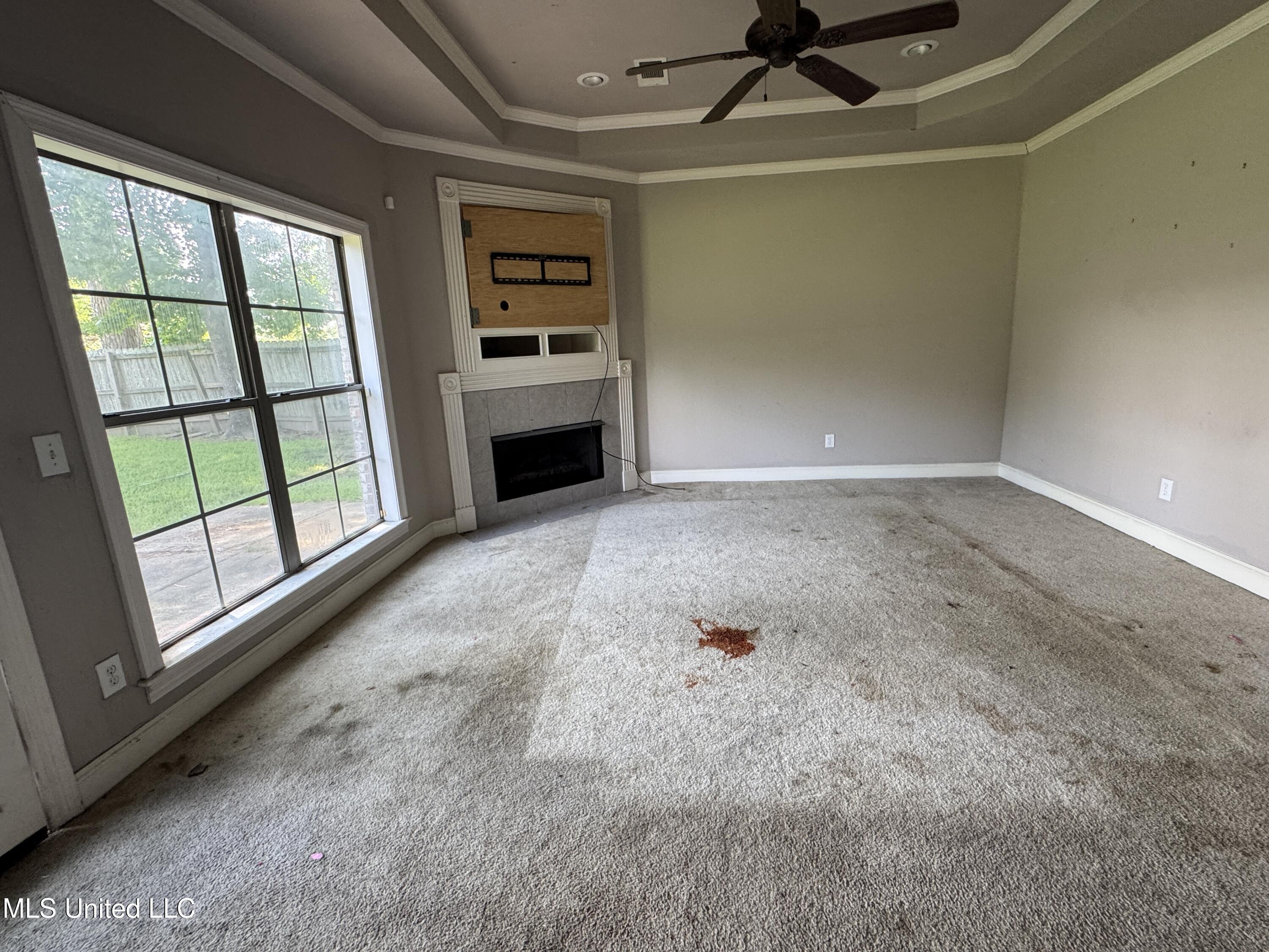 5 Woodhaven Gardens Circle Jackson, MS 39206 - Photo 2 of 13 Living Room