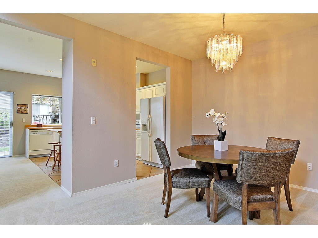 502 South 47th Street Renton, WA 98055 - Photo 3 of 15
