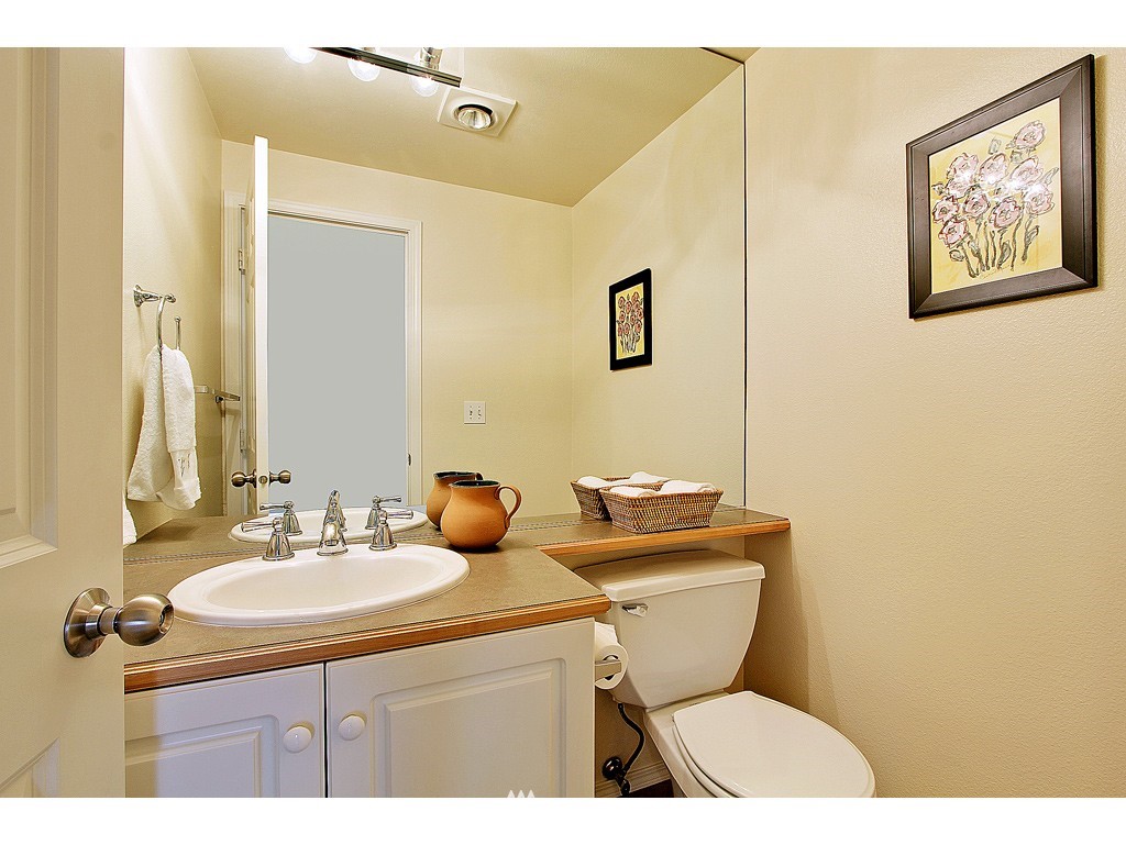502 South 47th Street Renton, WA 98055 - Photo 7 of 15