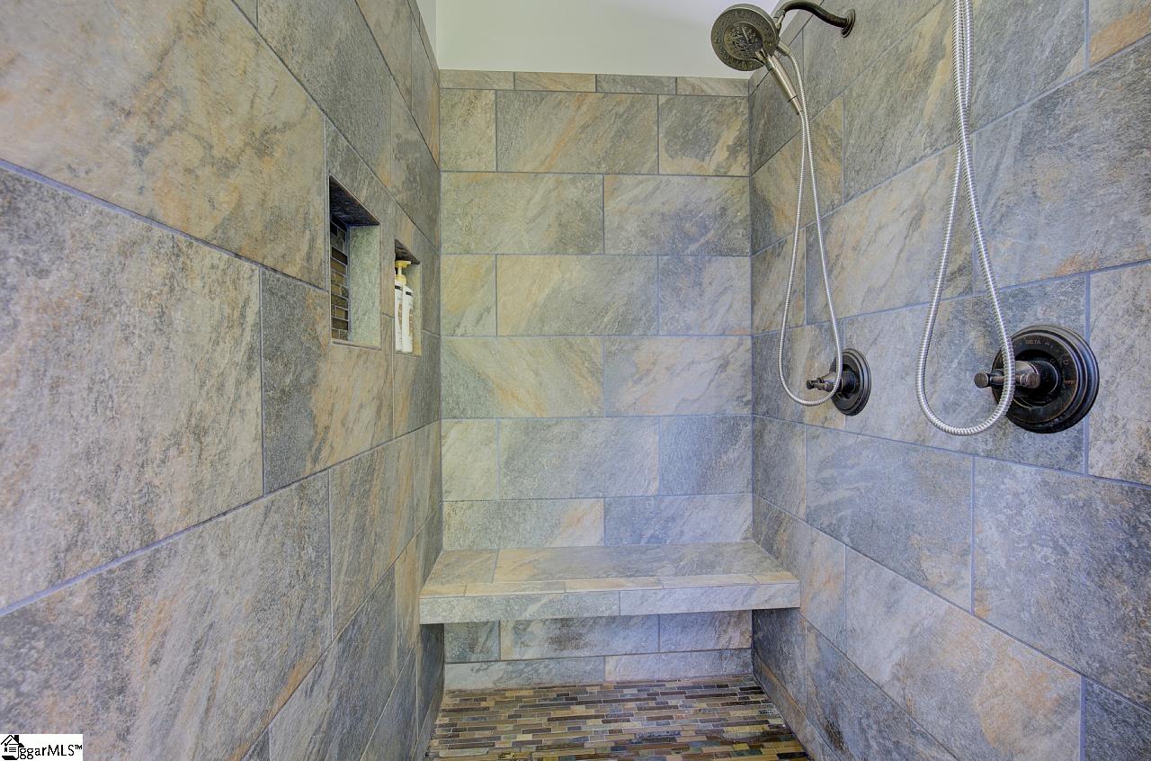 300 Hunt Road Easley, SC 29642 - Photo 18 of 36