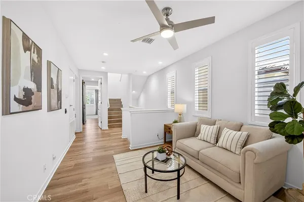 $1,199,000 | 586 South Motif Street, Anaheim, CA 92805