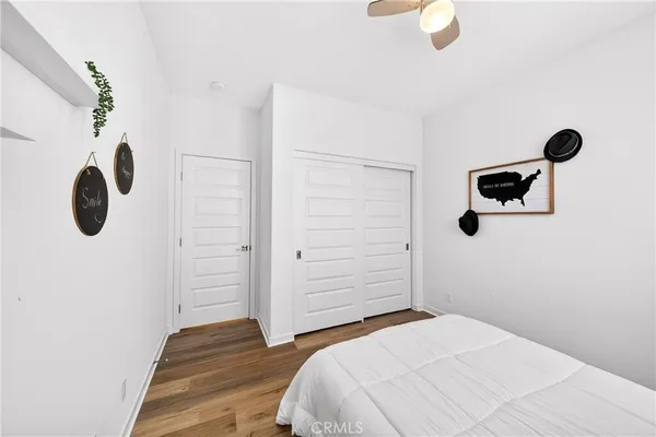 $1,199,000 | 586 South Motif Street, Anaheim, CA 92805
