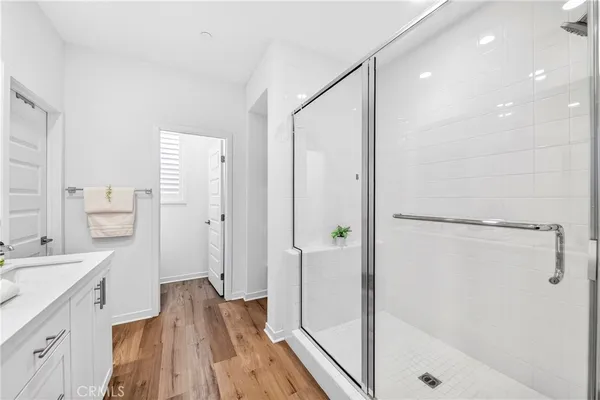 $1,199,000 | 586 South Motif Street, Anaheim, CA 92805