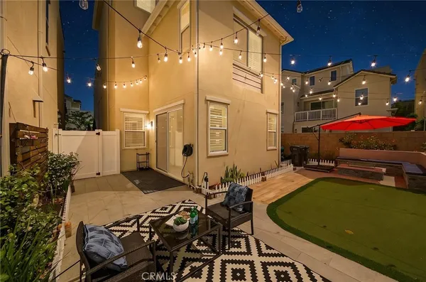 $1,199,000 | 586 South Motif Street, Anaheim, CA 92805