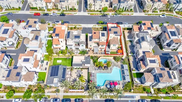 $1,199,000 | 586 South Motif Street, Anaheim, CA 92805