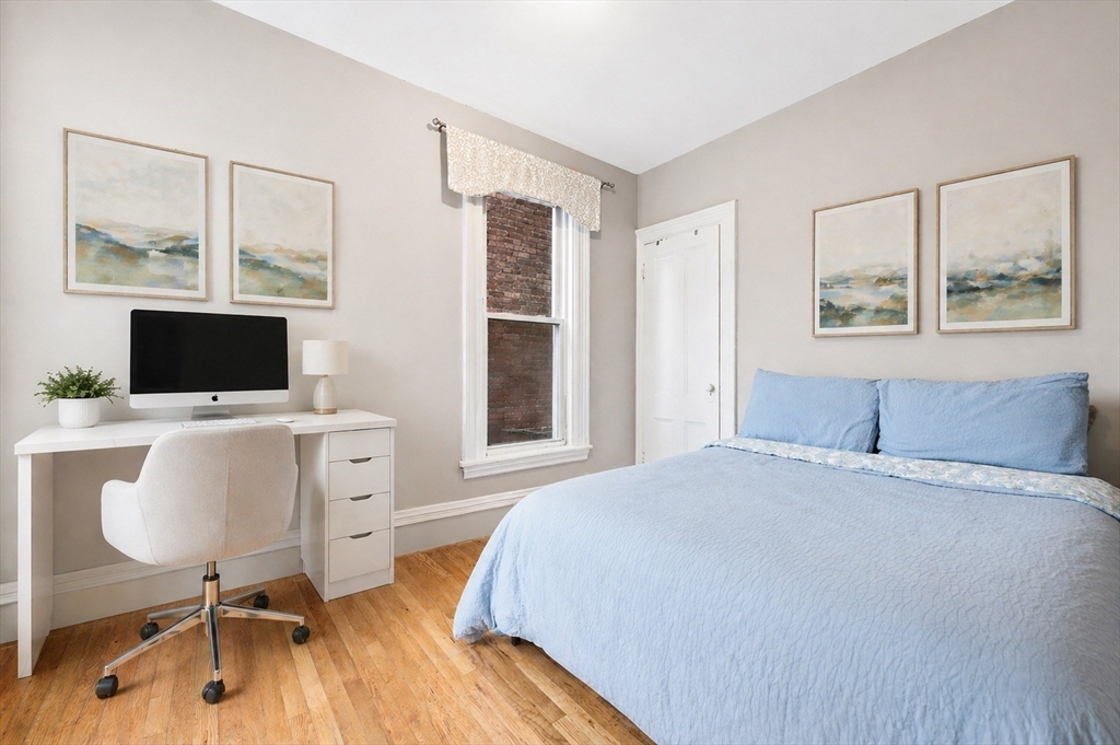 271 K Street, Unit 1 Boston, MA 02127 - Photo 6 of 18