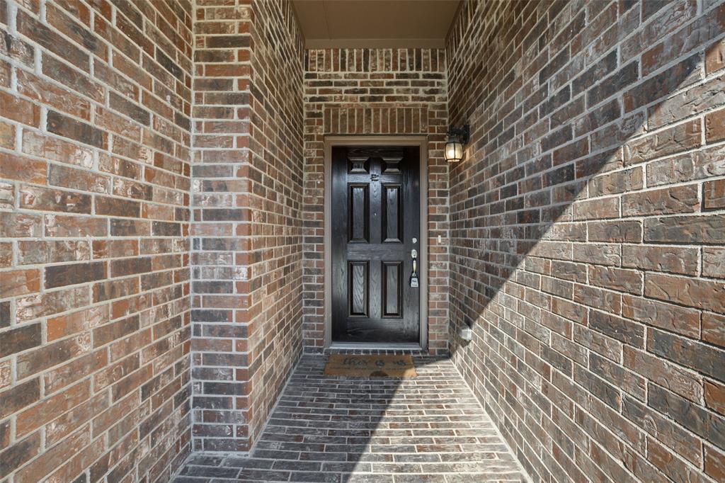 3929 Kennedy Ranch Road Fort Worth, TX 76262 - Photo 2 of 40 View of property entrance