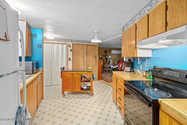 $300,000 | 136 Delphi Lane, St. Maries, ID 83861