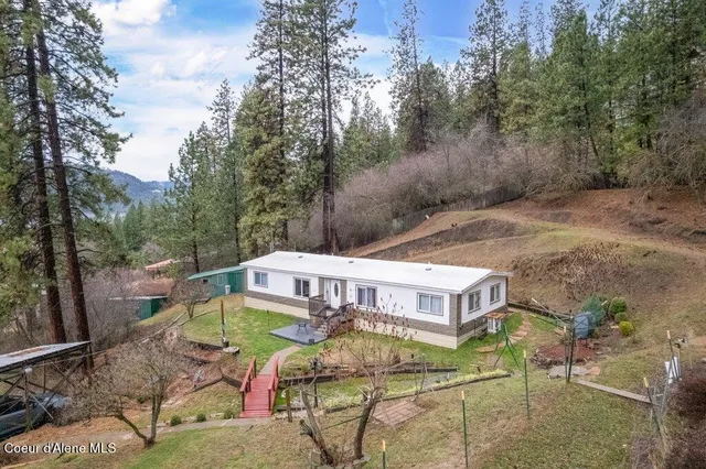 $300,000 | 136 Delphi Lane, St. Maries, ID 83861