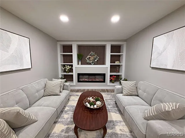 $535,000 | 10336 Bauer Road, St. Louis, MO 63128