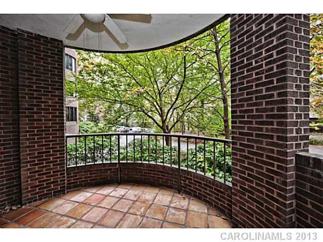 908 Cherokee Road, Unit D1 Charlotte, NC 28207 - Photo 16 of 16 Gallery Image 16