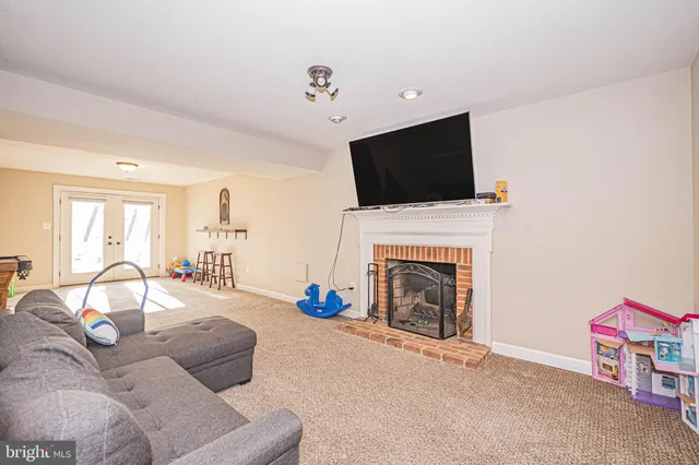 $750,000 | 9507 Ashbury Place, Frederick, MD 21701