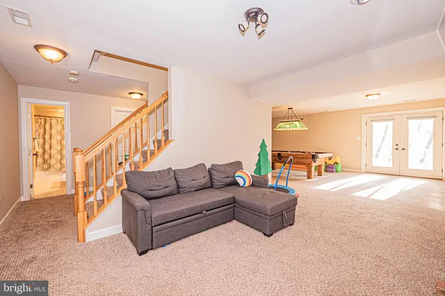 $750,000 | 9507 Ashbury Place, Frederick, MD 21701