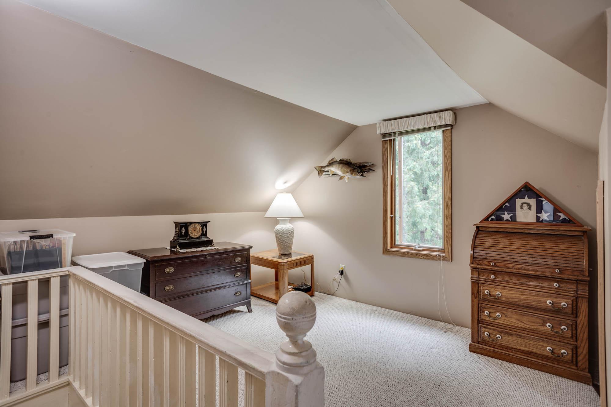 15209 Scenic Heights Road Eden Prairie, MN 55344 - Photo 30 of 38 Gallery Image 30