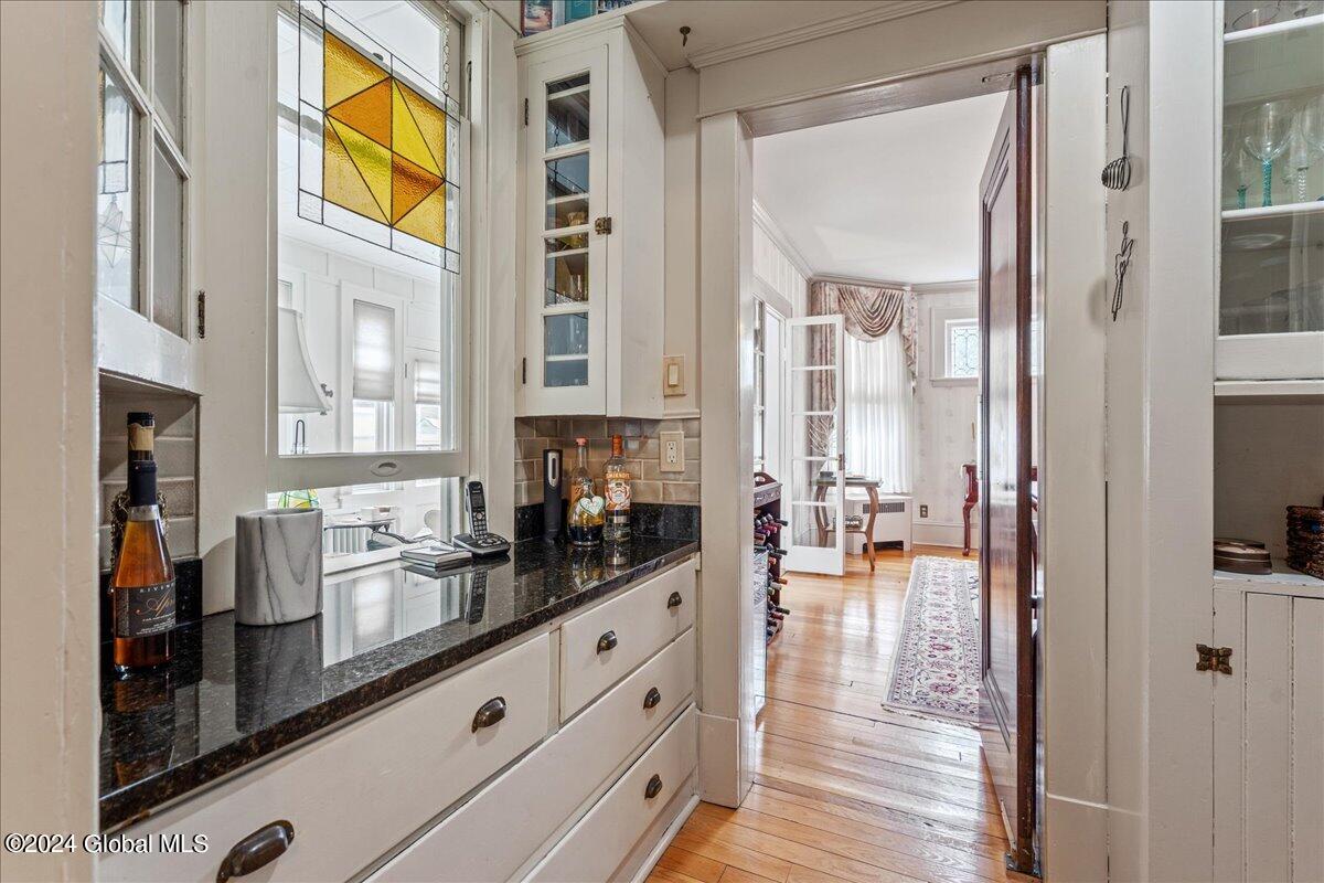 1034 Ardsley Road Schenectady, NY 12308 - Photo 11 of 38 1034 Ardsley Rd
