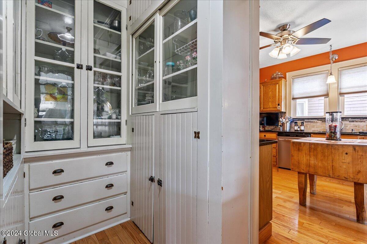1034 Ardsley Road Schenectady, NY 12308 - Photo 12 of 38 1034 Ardsley Rd