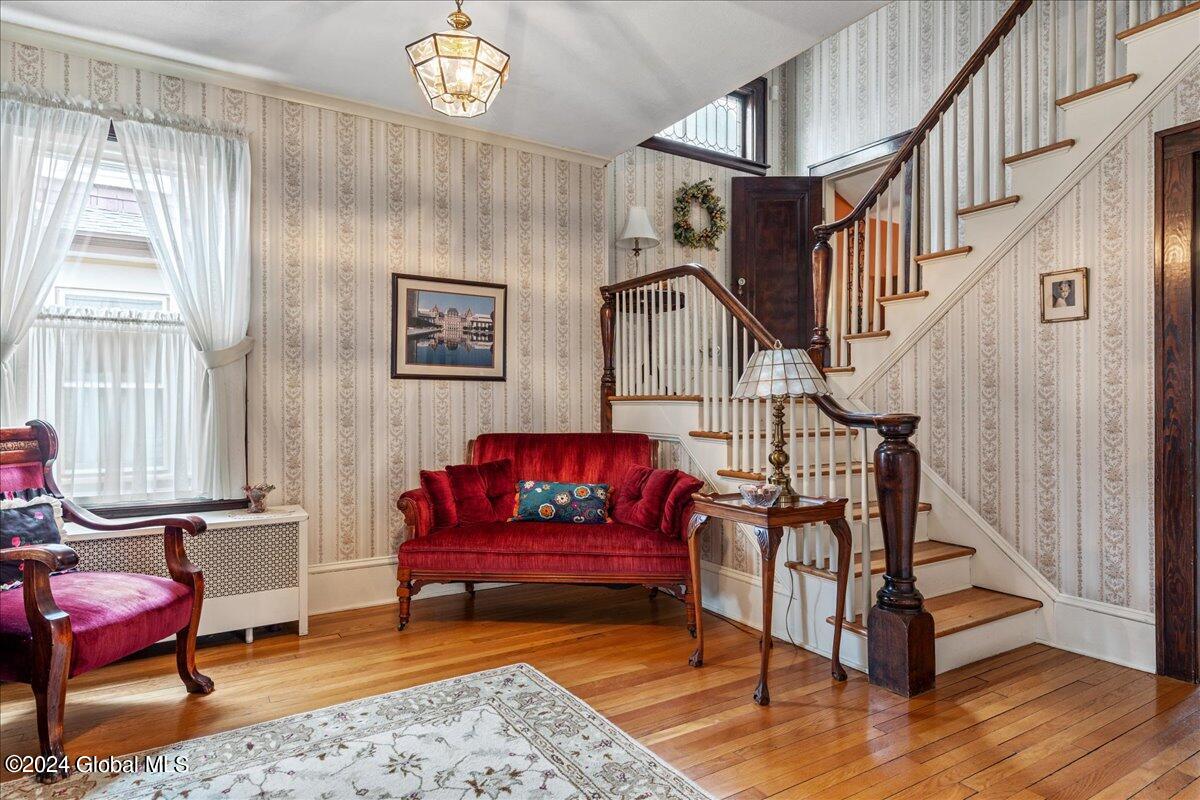 1034 Ardsley Road Schenectady, NY 12308 - Photo 5 of 38 1034 Ardsley Rd