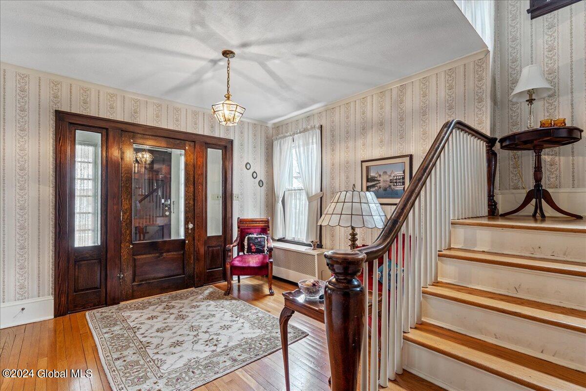1034 Ardsley Road Schenectady, NY 12308 - Photo 6 of 38 1034 Ardsley Rd