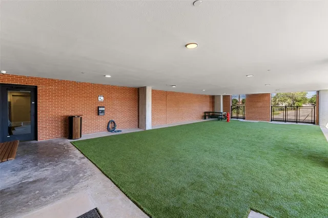 $275,000 | 4315 South Congress Avenue, Unit 424, Austin, TX 78745