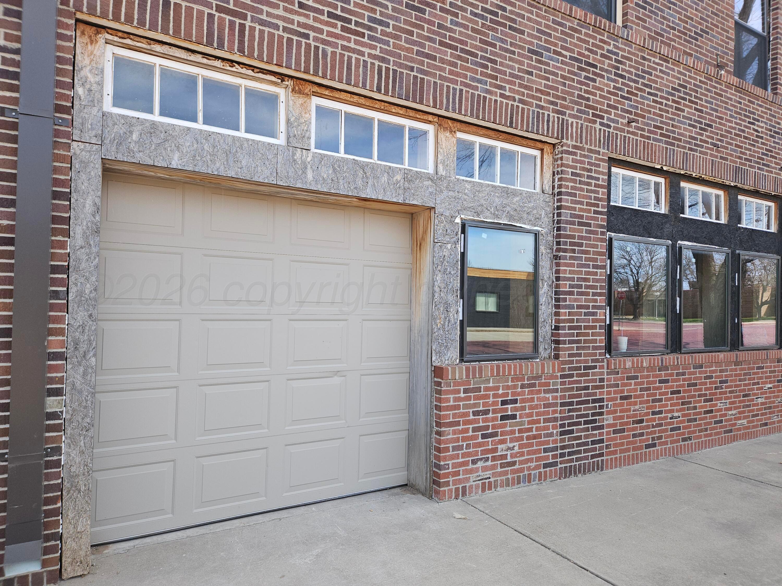 322 Main Street Panhandle, TX 79068 - Photo 5 of 19 Garage access on North side