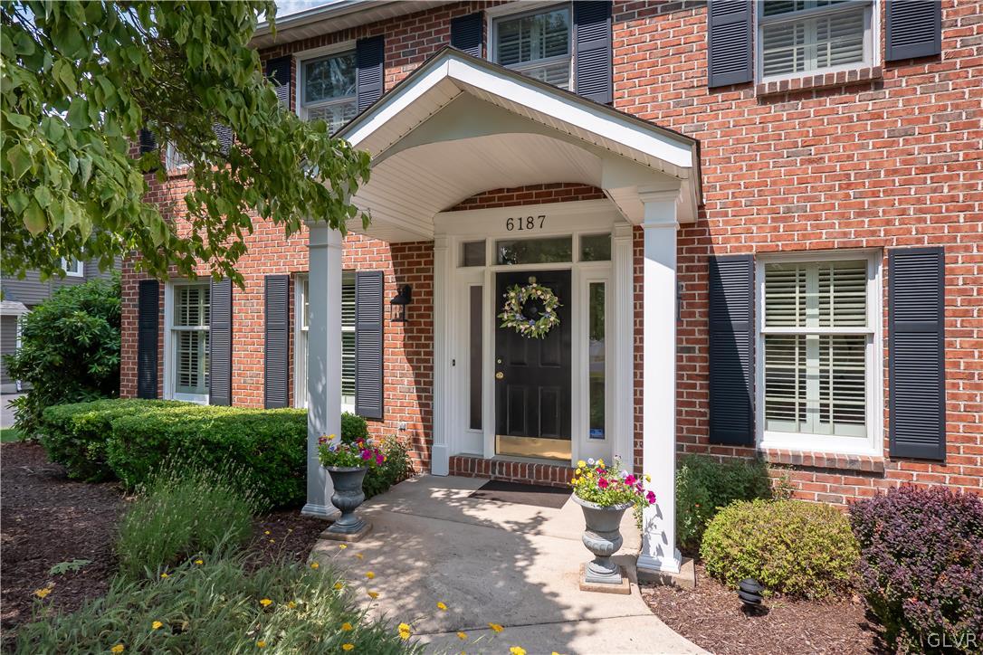 6187 Domarray Street Coopersburg, PA 18036 - Photo 8 of 31 Gallery Image 8