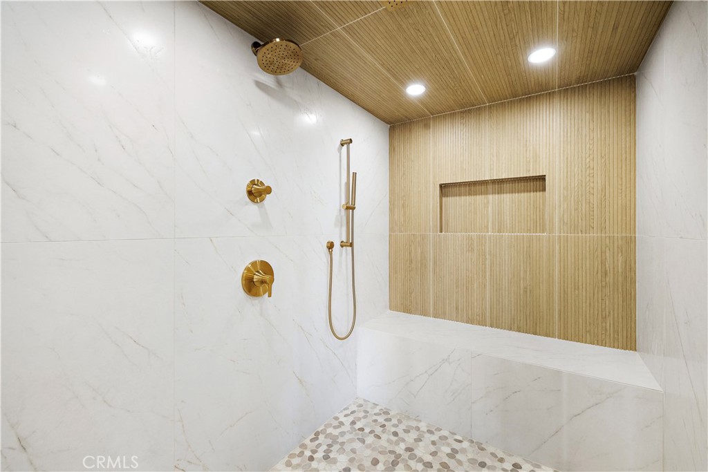 25836 Dana Bluff West, Unit 32 Dana Point, CA 92624 - Photo 26 of 47 a bathroom with a shower