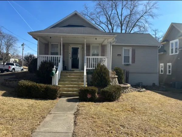 $139,000 | 1017 Pulaski Street, Peru, IL 61354