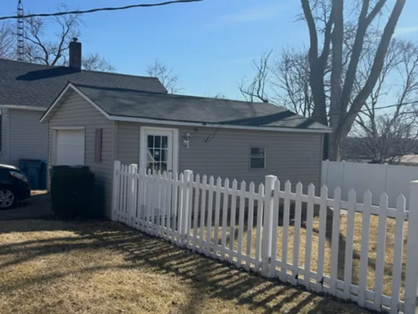 $139,000 | 1017 Pulaski Street, Peru, IL 61354