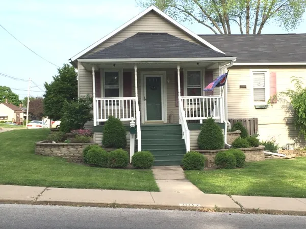 $139,000 | 1017 Pulaski Street, Peru, IL 61354