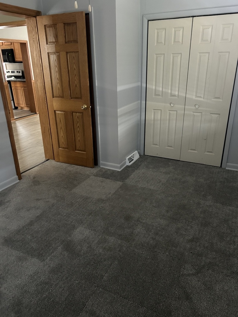 1017 Pulaski Street Peru, IL 61354 - Photo 7 of 12