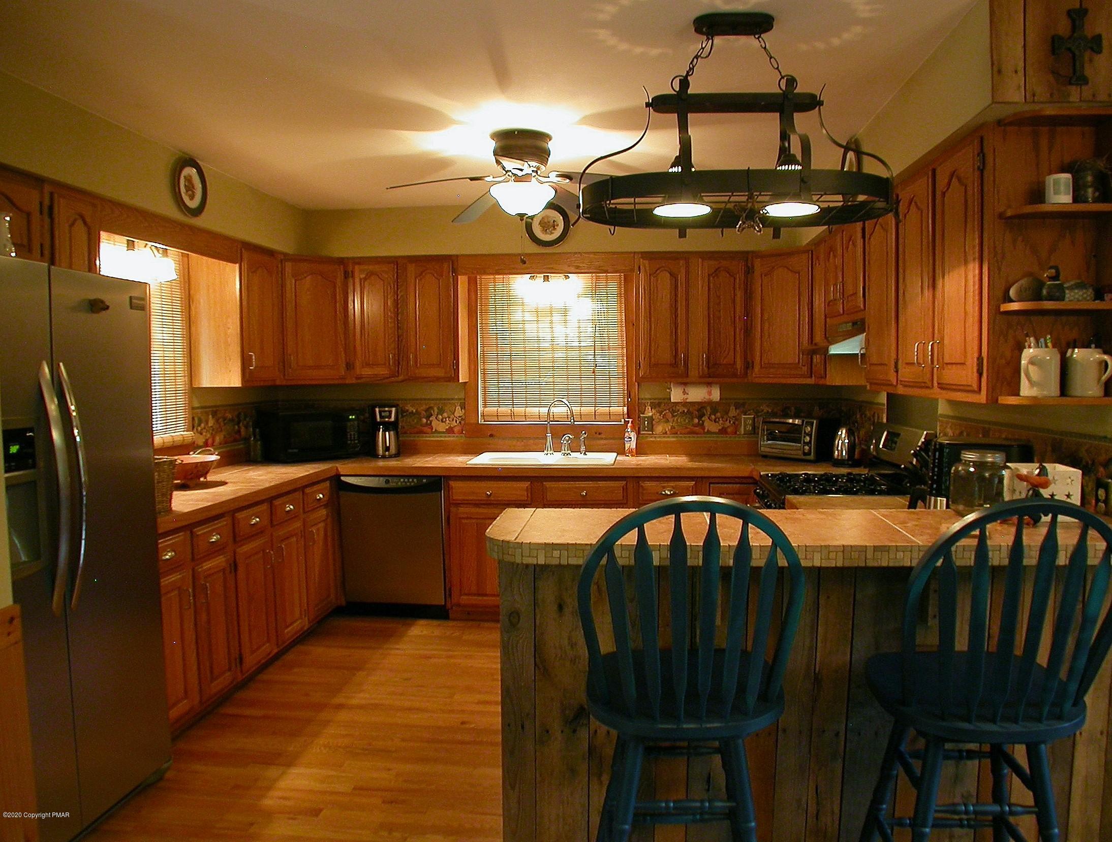 384 Sawmill Road Stroudsburg, PA 18360 - Photo 14 of 83 Kitchen
