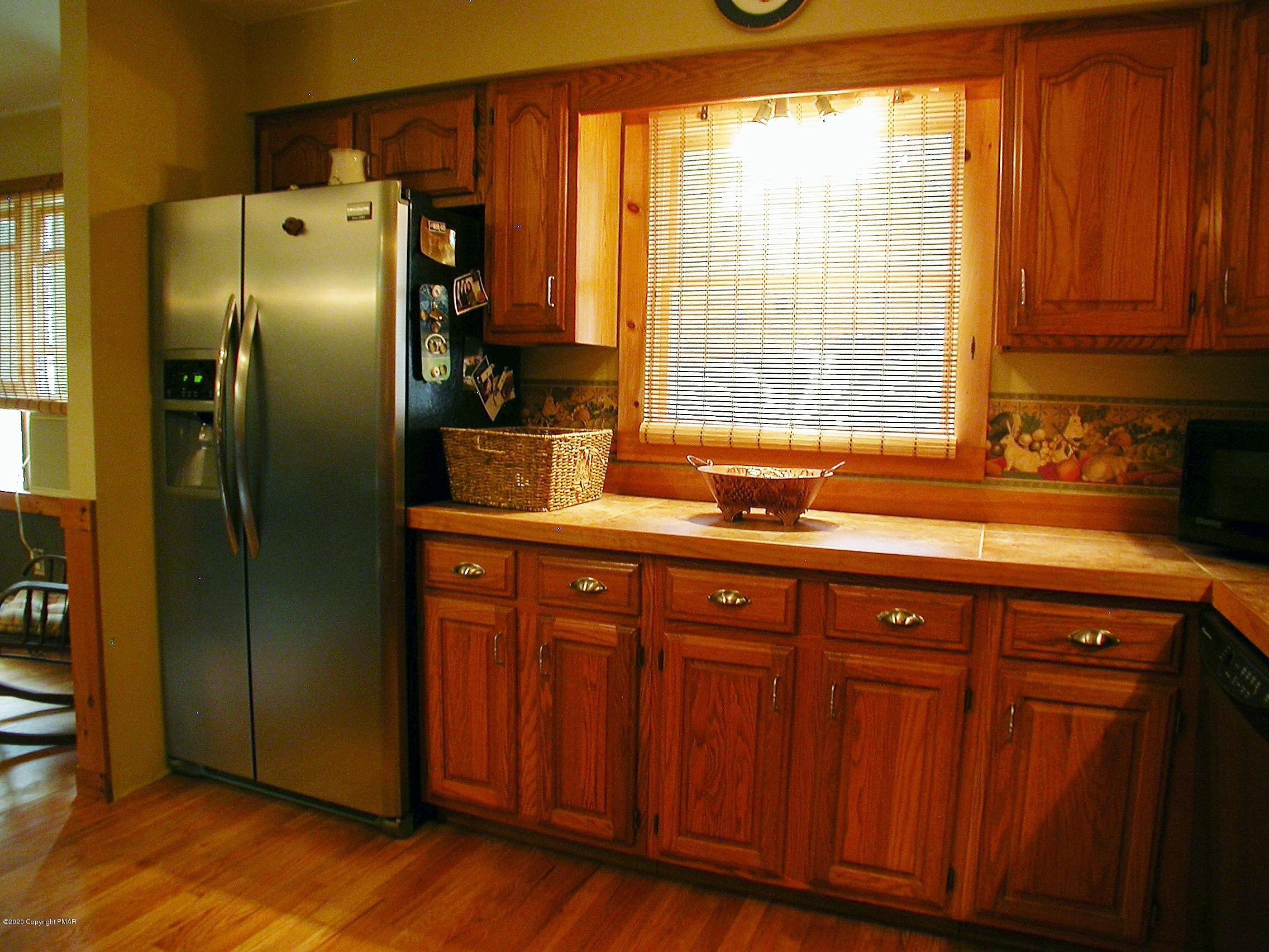 384 Sawmill Road Stroudsburg, PA 18360 - Photo 20 of 83 Kitchen 6