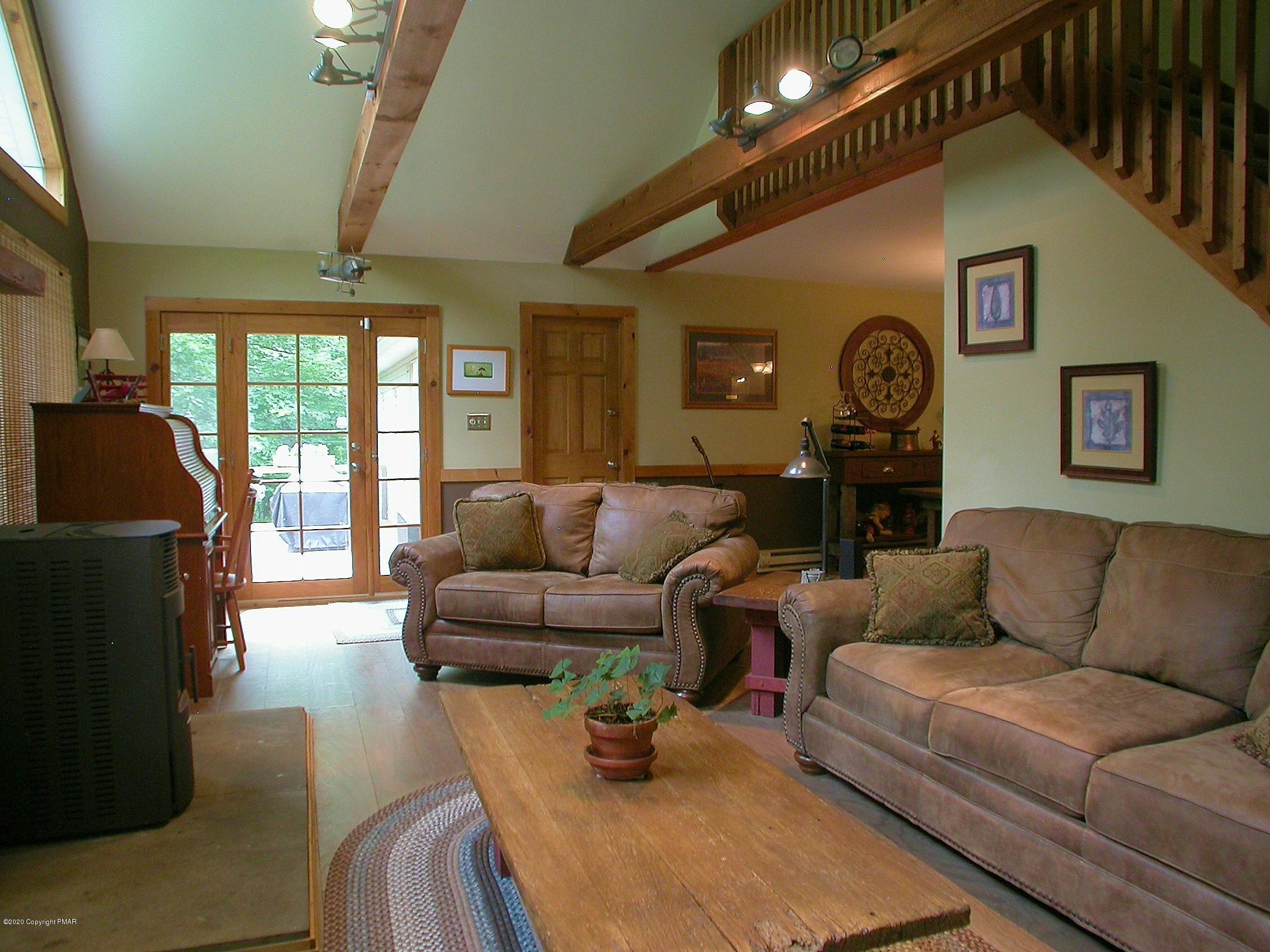 384 Sawmill Road Stroudsburg, PA 18360 - Photo 39 of 83 Family Room 6