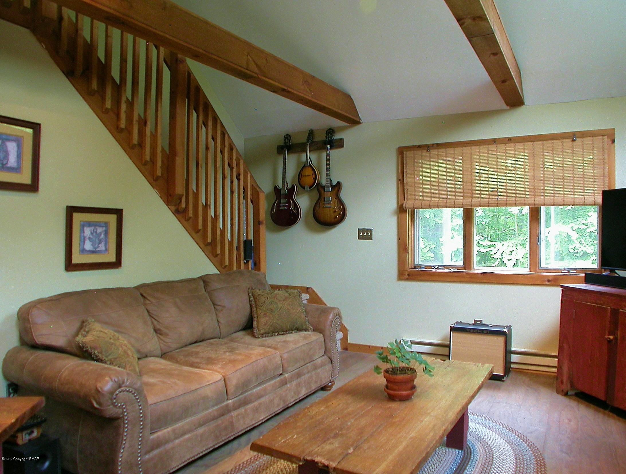 384 Sawmill Road Stroudsburg, PA 18360 - Photo 41 of 83 Family Room 5