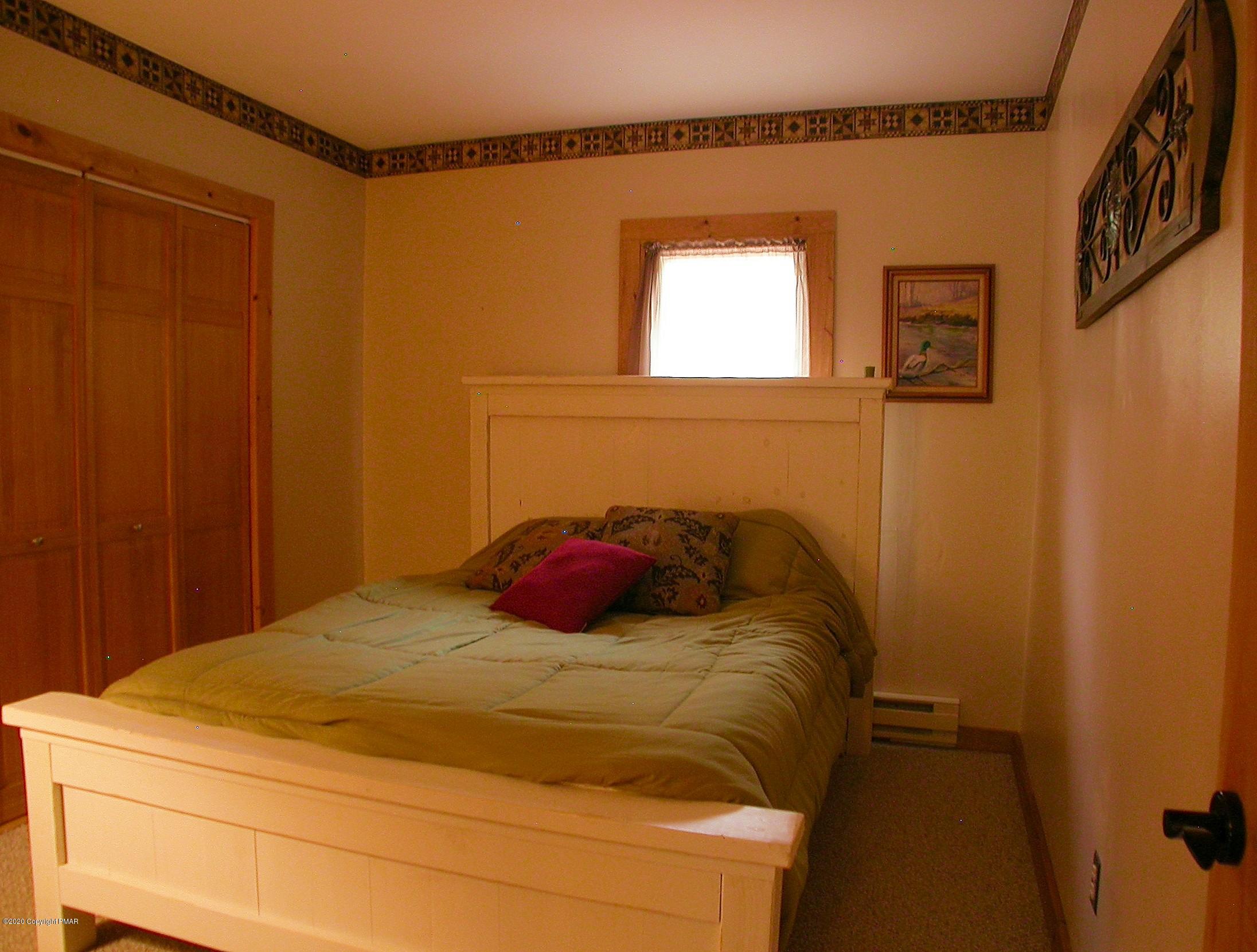 384 Sawmill Road Stroudsburg, PA 18360 - Photo 49 of 83 Bedroom 2