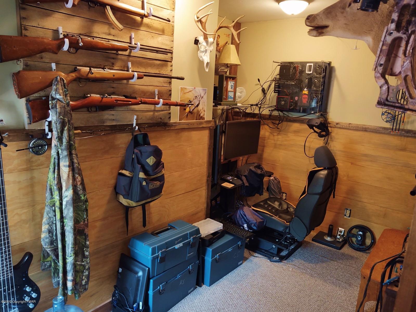 384 Sawmill Road Stroudsburg, PA 18360 - Photo 63 of 83 Hobby Room 2