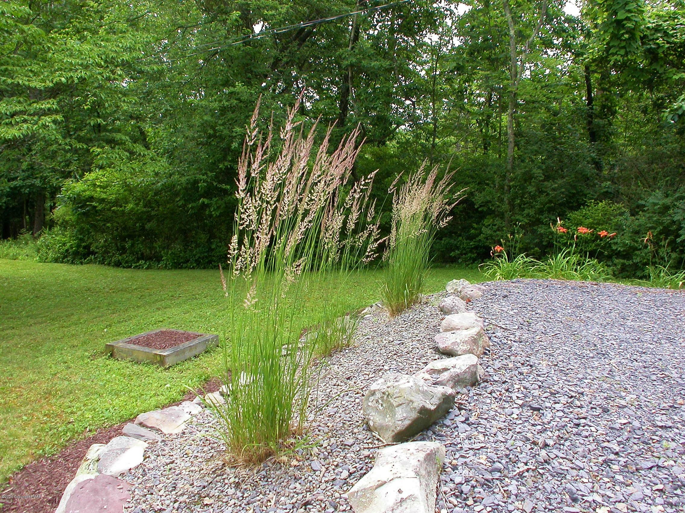 384 Sawmill Road Stroudsburg, PA 18360 - Photo 74 of 83 Landscape 5