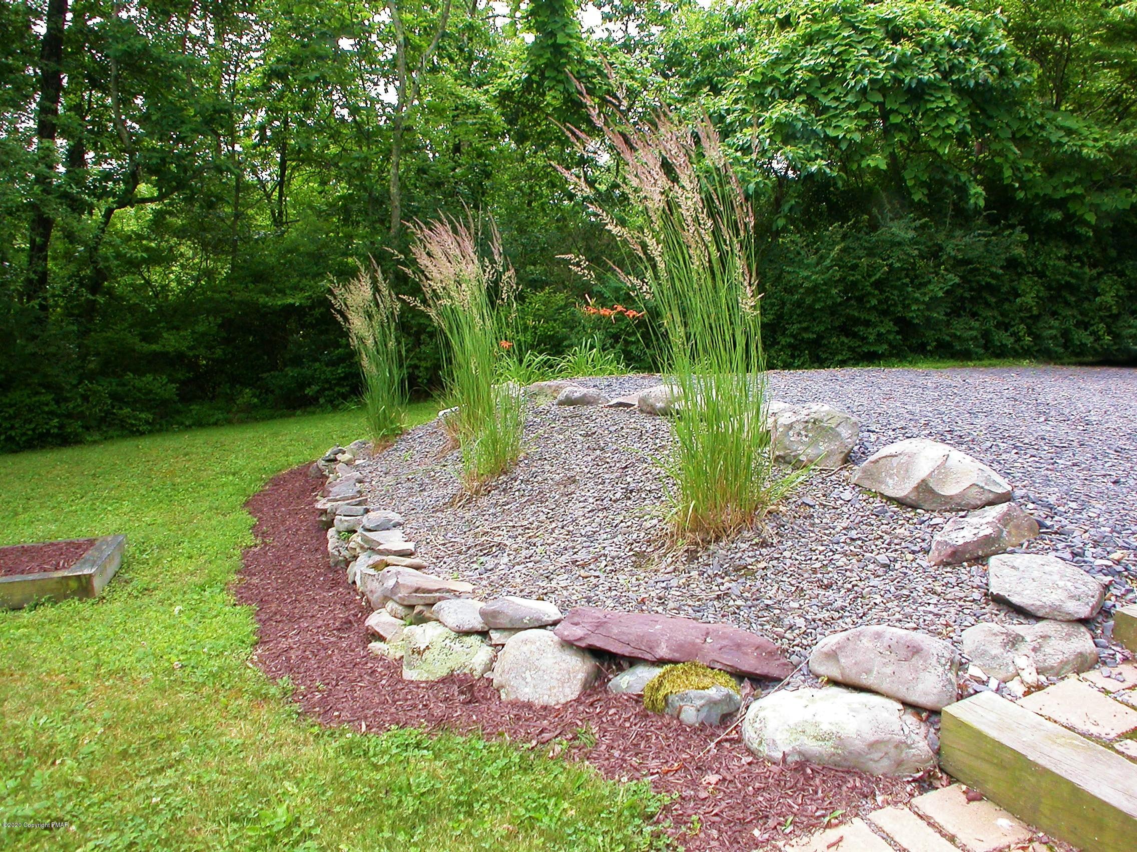 384 Sawmill Road Stroudsburg, PA 18360 - Photo 78 of 83 Top Driveway