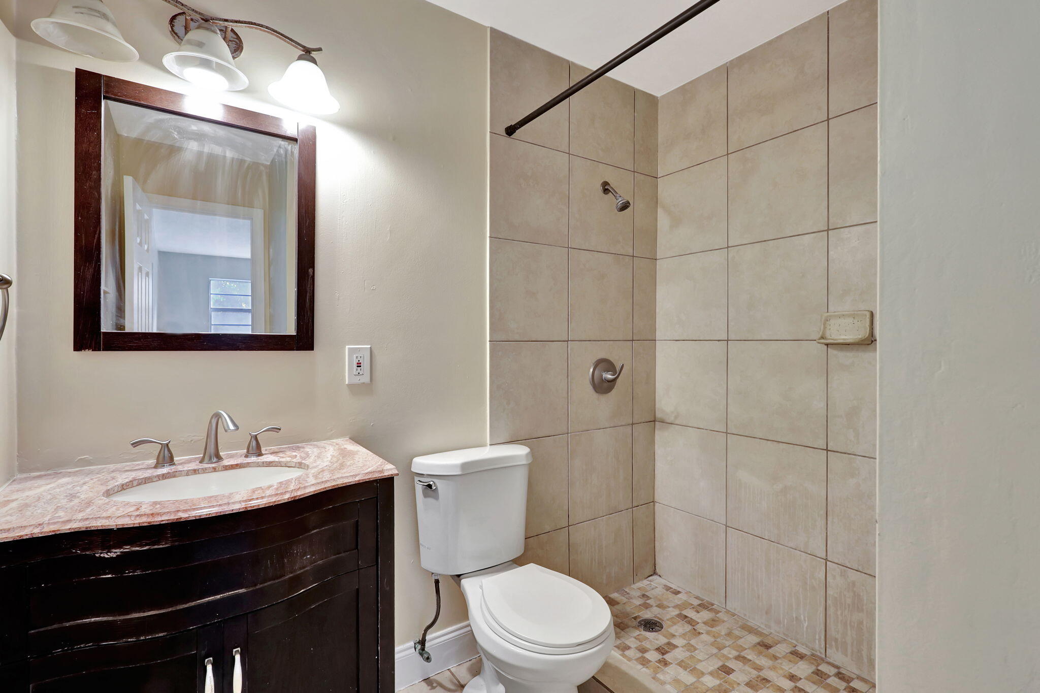 1068 West 6th Street Riviera Beach, FL 33404 - Photo 20 of 29 23-web-or-mls-GMP_8983