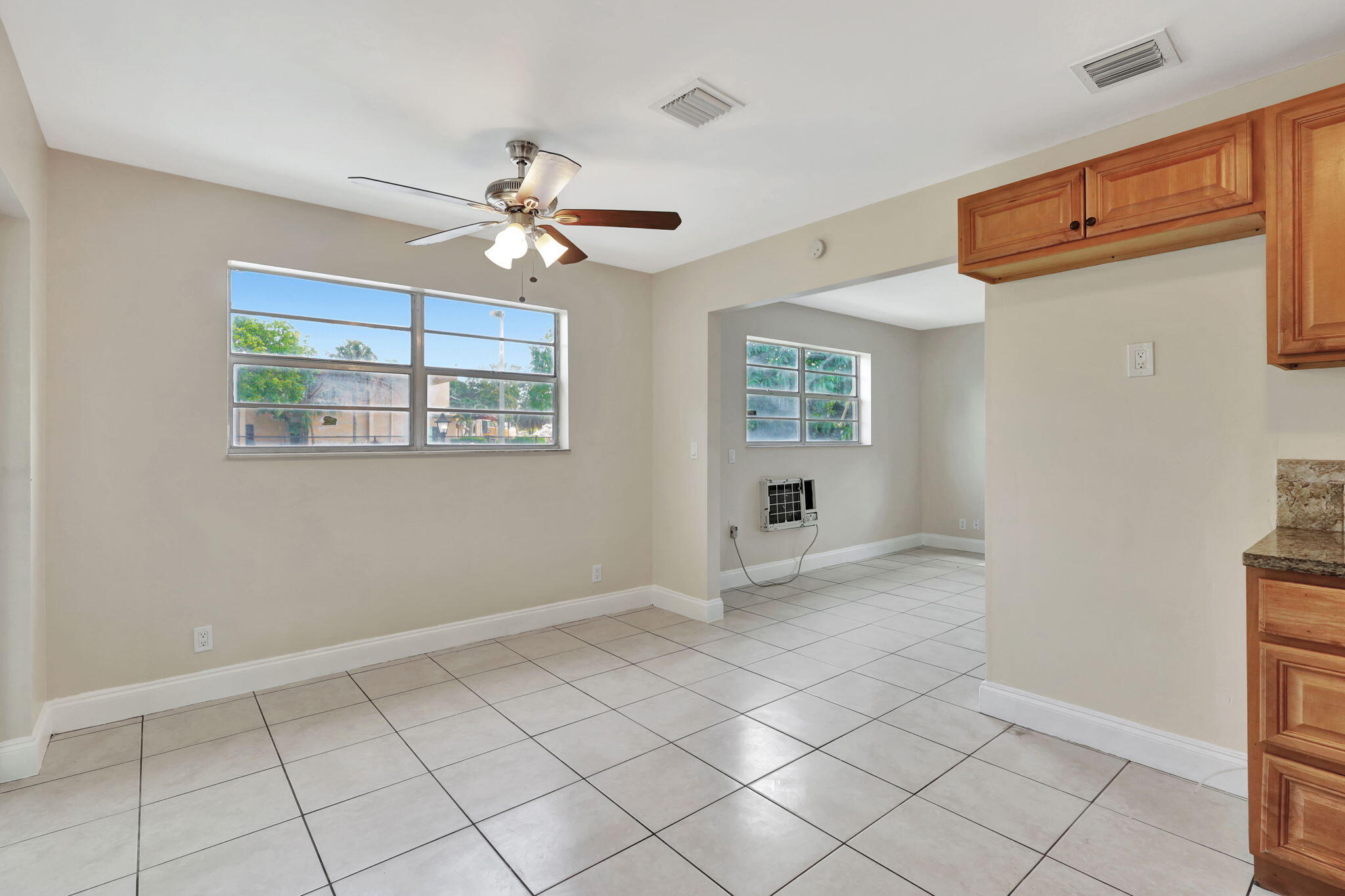 1068 West 6th Street Riviera Beach, FL 33404 - Photo 8 of 29 11-web-or-mls-GMP_8918