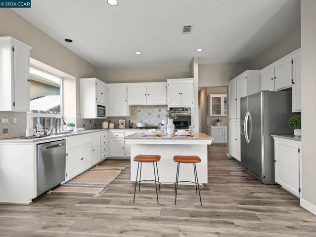 $1,295,000 | 9006 Elk Drive, Clayton, CA 94517