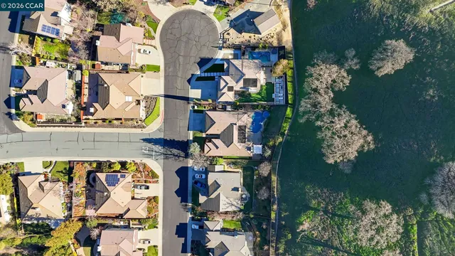 $1,295,000 | 9006 Elk Drive, Clayton, CA 94517