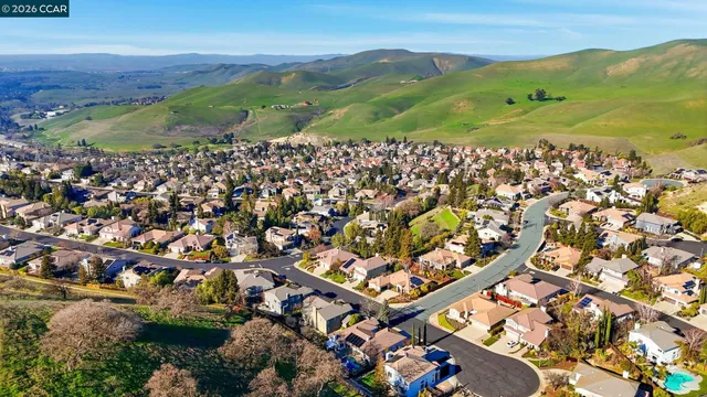 $1,295,000 | 9006 Elk Drive, Clayton, CA 94517