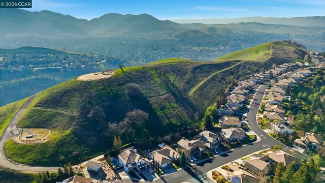 $1,295,000 | 9006 Elk Drive, Clayton, CA 94517