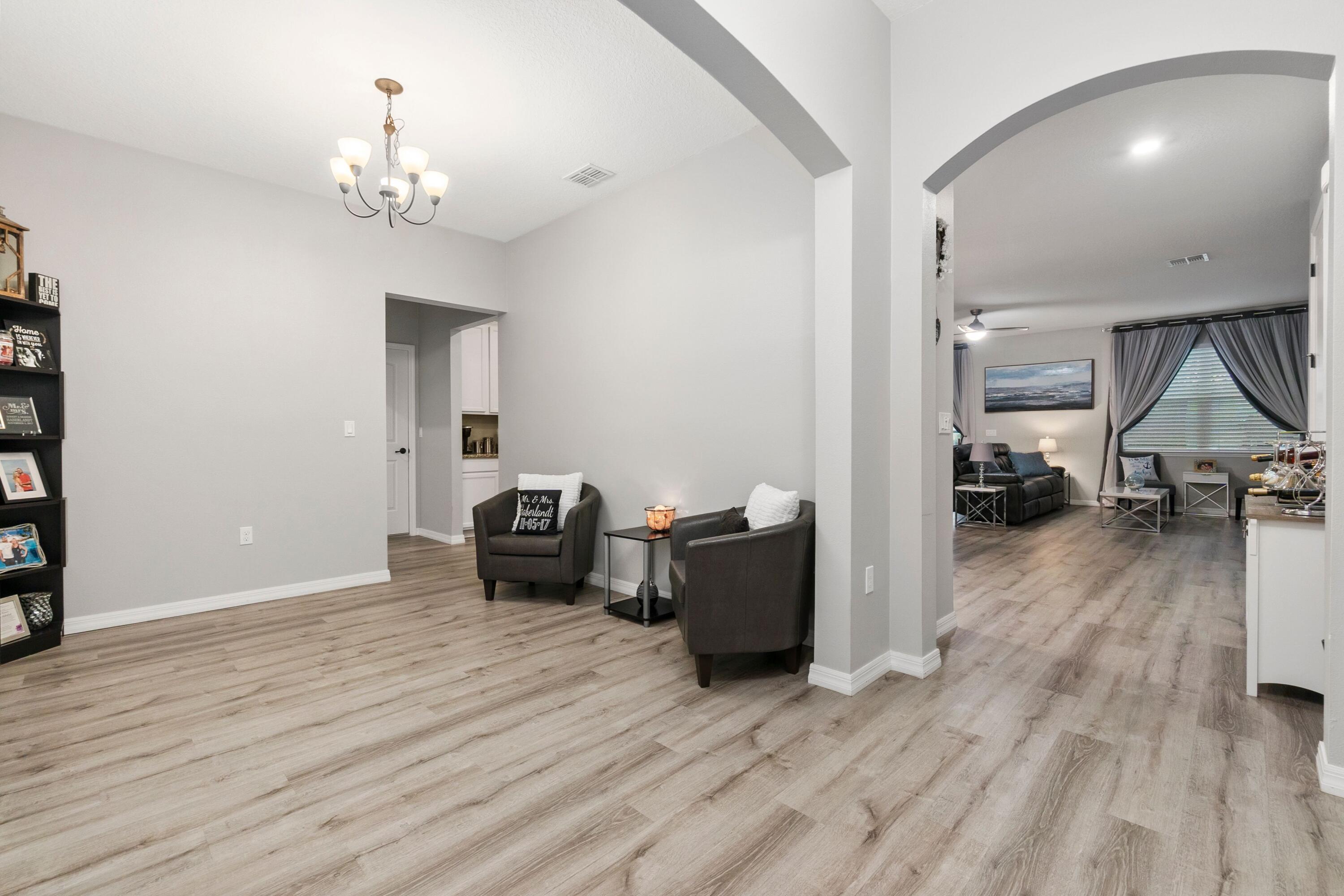 383 Southeast Cork Road Port St. Lucie, FL 34984 - Photo 10 of 37 c3
