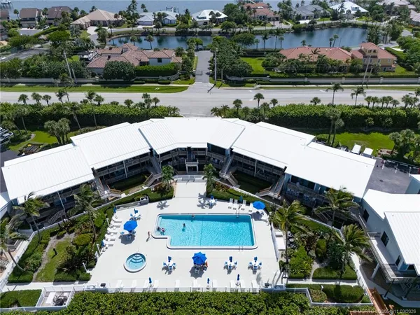 $619,000 | 2355 Northeast Ocean Boulevard, Unit 122A, Jensen Beach, FL 34957