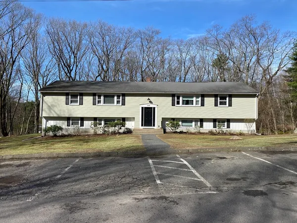 $2,475 | 128 Cheryl Lane, Unit 2L, Holliston, MA 01746