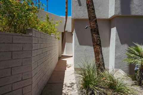 $2,100,000 | 73543 Juniper Street, Palm Desert, CA 92260
