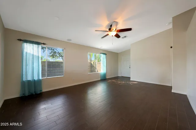 $2,395 | 14635 North 147th Lane, Surprise, AZ 85379