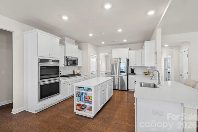 $799,000 | 19108 Birdmeadow Drive, Huntersville, NC 28078